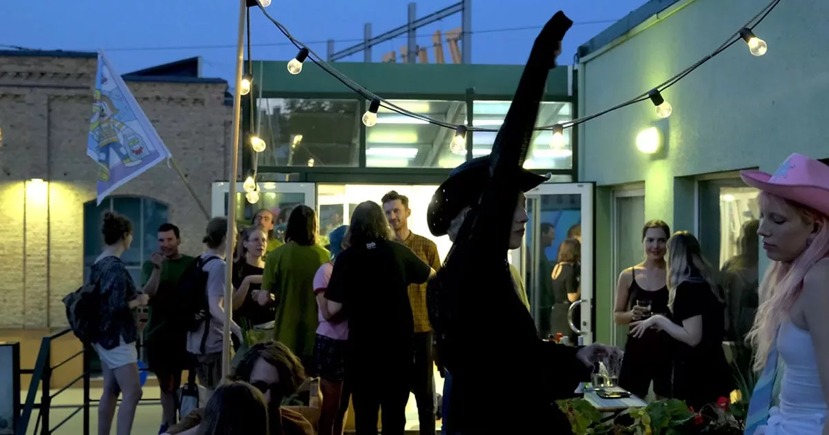Exhibitions & projects – LOW Gallery